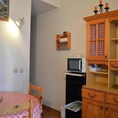Lou Paradou 1 Apartment