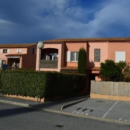Lou Paradou 1 Appartement *